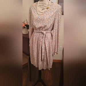 HAYDEN - LOS ANGELES || Floral Accordian Pleated Skirted Dress - Women's  Size M